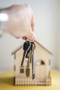 How to Make a Real Estate Offer in Denver - Post